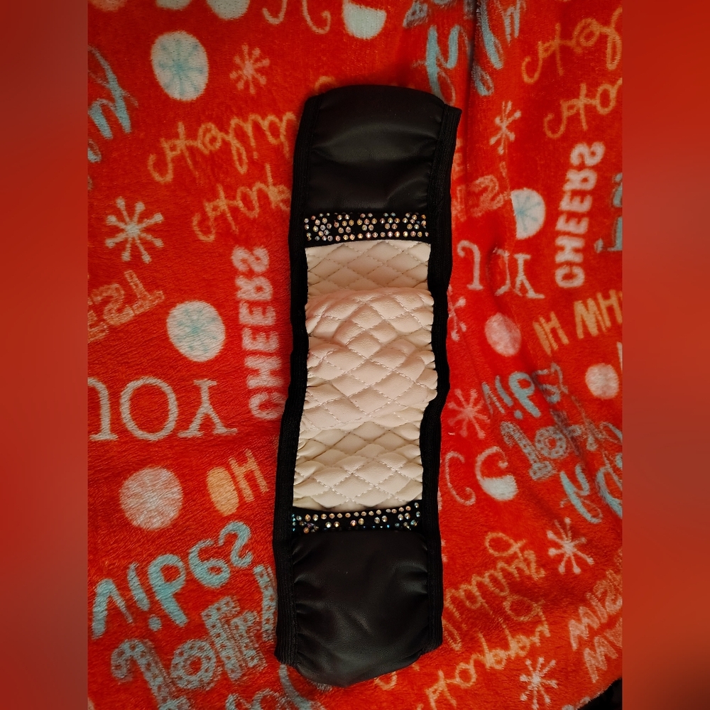 Nwot Girly Steering Wheel Cover